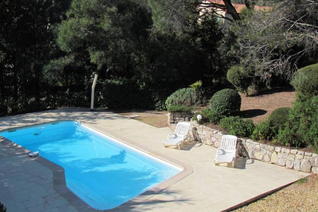 Villa 8 Pers, Climatisee, Piscine Chauffee, Un Havre De Paix Sous Les Pins Parasols Рокбрюн-сюр-Аржан Экстерьер фото