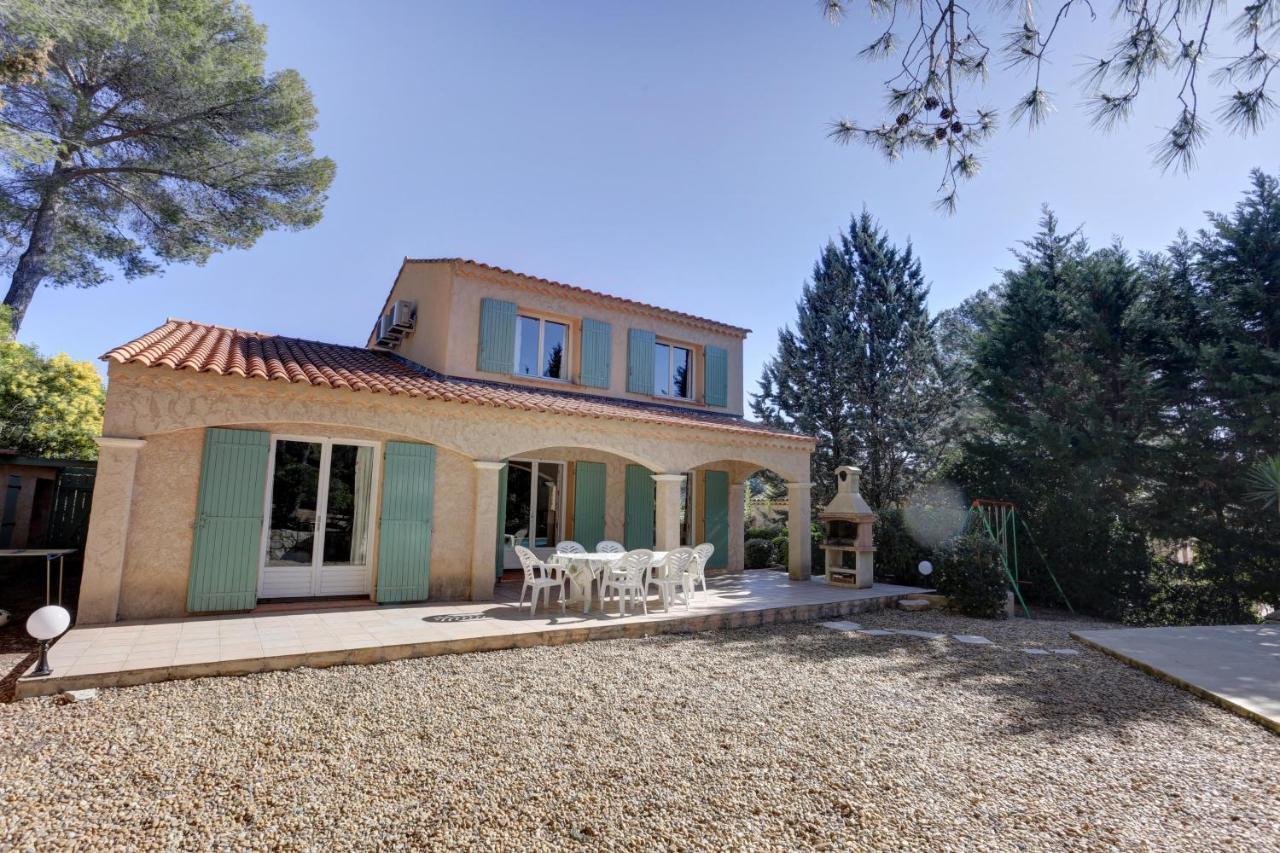 Villa 8 Pers, Climatisee, Piscine Chauffee, Un Havre De Paix Sous Les Pins Parasols Рокбрюн-сюр-Аржан Экстерьер фото